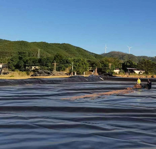 水深 2 米蓄水池防滲膜、水深 3～5 米蓄水池選型標準